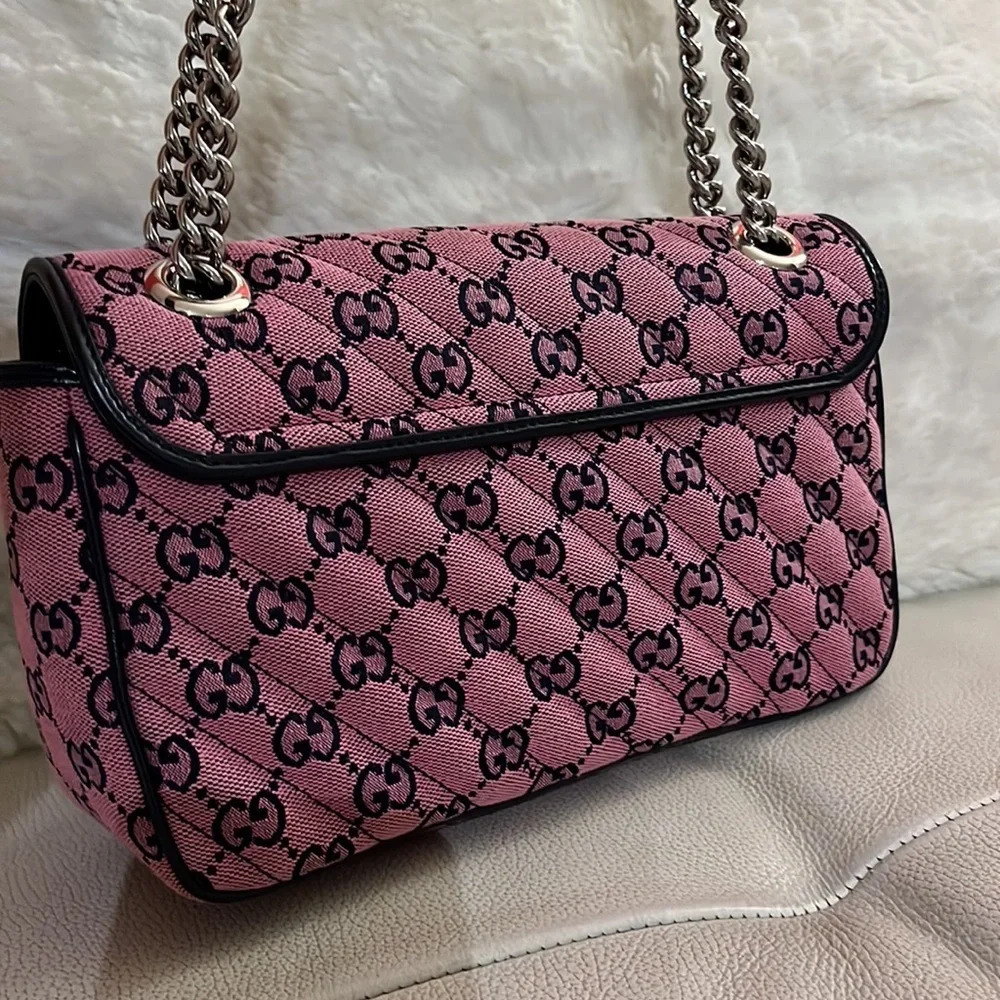 Gucci Small pink GG supreme crossbody shoulder bag NWB - Picture 6 of 9